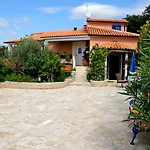 Goga * Pula